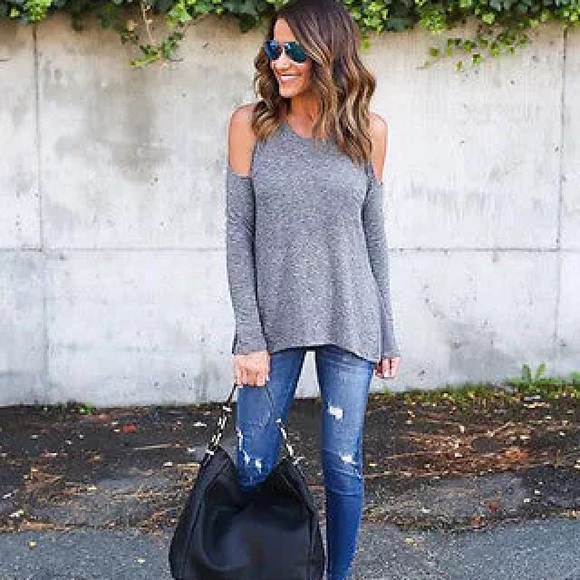 LAST ONE Large Gray Cold Shoulder Casual Top - Picture 3 of 7